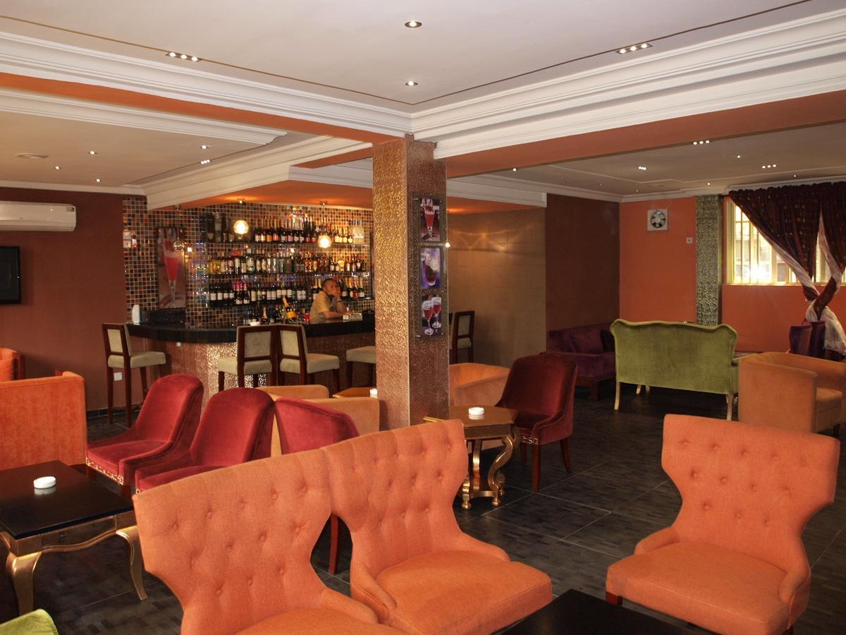 Apollo Hotel Lagos Exterior photo