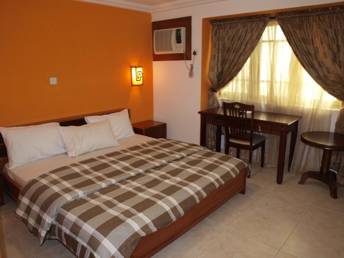 Apollo Hotel Lagos Exterior photo