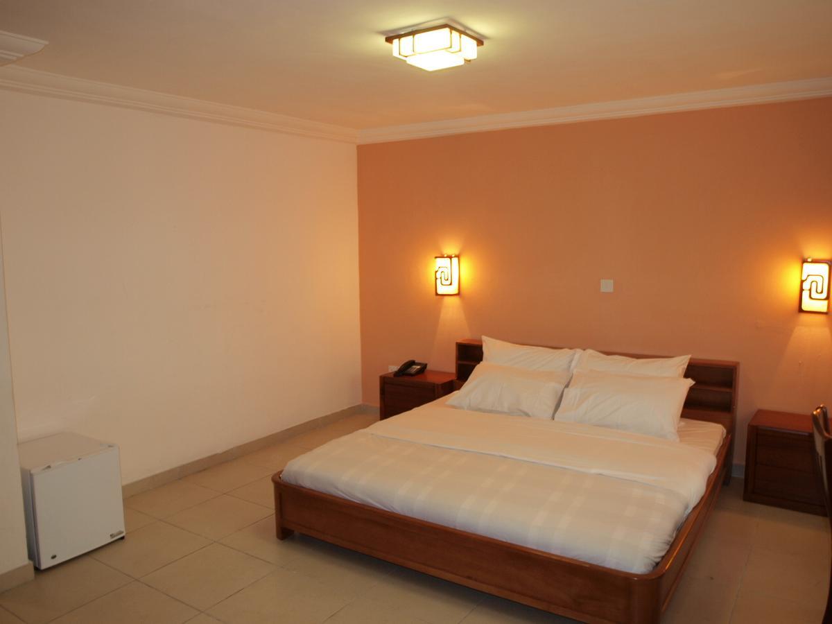 Apollo Hotel Lagos Exterior photo